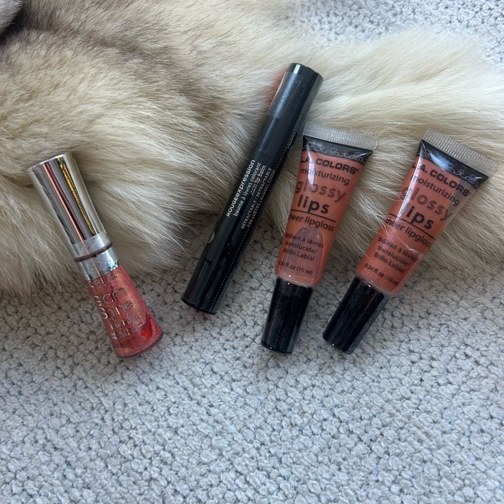 Bundle of 4, L.A. Colors Glossy Lips Set and Personnelle items❤️4